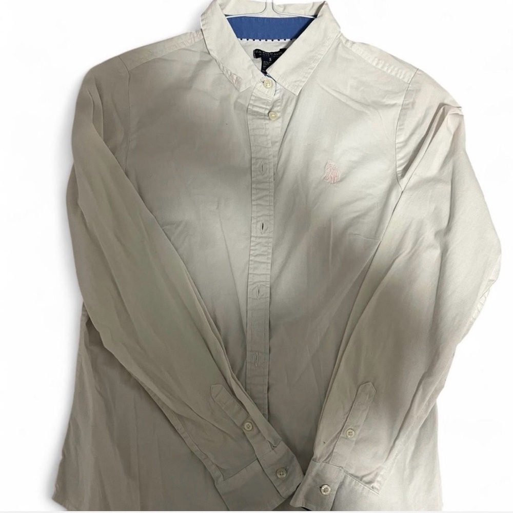 🐾 3 for $20 🐾 U.S. Polo White Button-Down Shirt